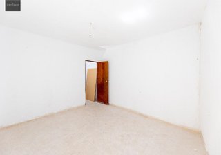 Casa adosada en venta en Maracena