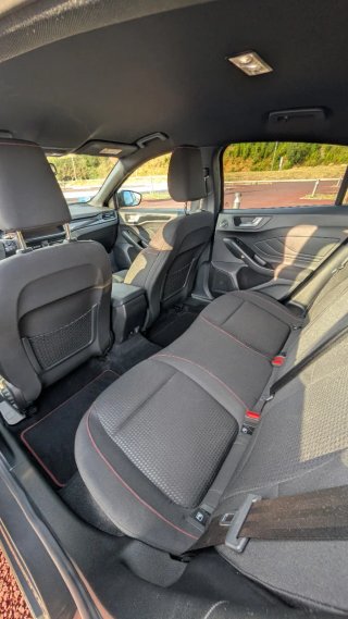 Ford Focus ST-Line X 1.0 EcoBoost MHEV 125 CV