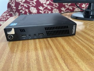 Lenovo ThinkCentre + Monitor LG 19
