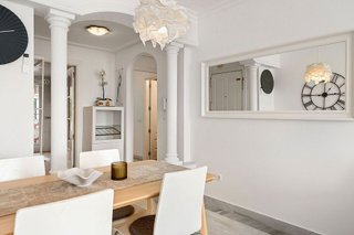 Piso en venta en Nueva Andalucía centro en Marbella