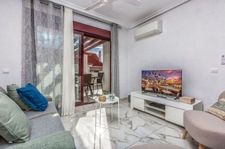Piso en venta en Los Naranjos - Las Brisas en Marbella
