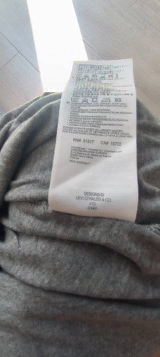 Jersey Levi's Gris Manga Larga