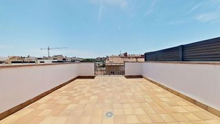 Casa adosada en venta en Centre - Cordelles en Cerdanyola del Vallès