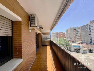Piso en venta en Plaça Catalunya en Prat de Llobregat, El