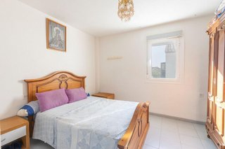Casa adosada en venta en Guadix