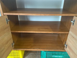 Mueble salón/dormitorio madera