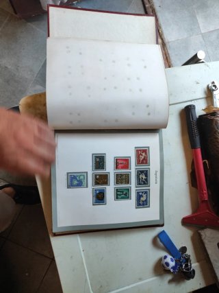Album Francobolli 14