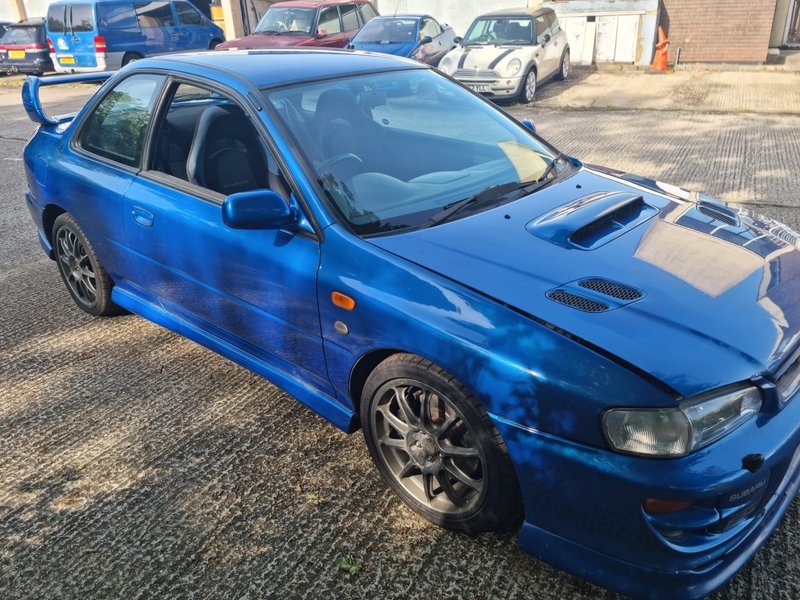 Subaru Impreza P1 1999 - foto 1