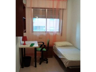 Piso en venta en Hospital - Parque sur en Albacete