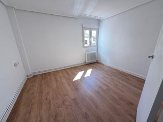 Piso en venta en Yecla