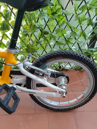 Bicicleta Woom 2 Amarilla