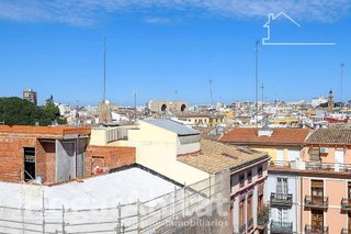 Piso en venta en El Carme en Valencia
