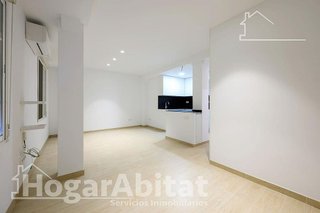 Piso en venta en El Carme en Valencia