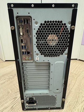 PC fisso i5/16Gb/256Gb SSD - Windows 11 PRO
