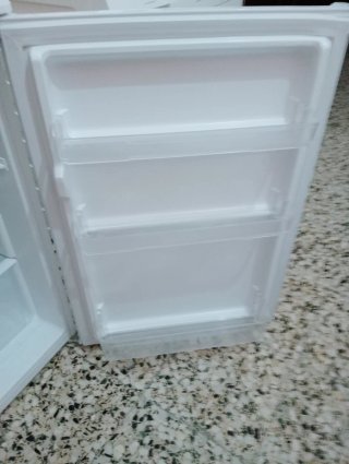 Nevera vertical Teka 83 cm