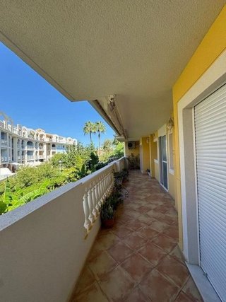 Piso en venta en Les Marines/Las Marinas en Dénia