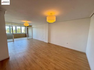 Piso en venta en Babel en Alicante
