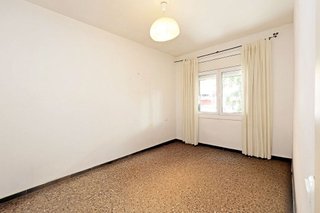 Piso en venta en Sants en Barcelona