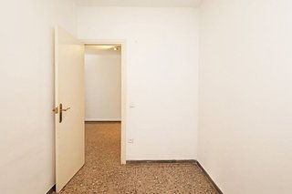 Piso en venta en Sants en Barcelona