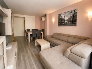 Piso en venta en El Raval - Safaretjos en Santa Coloma de Gramanet