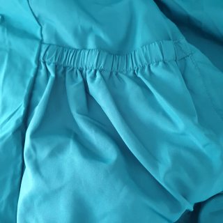 Parka larga Oysho verde talla S