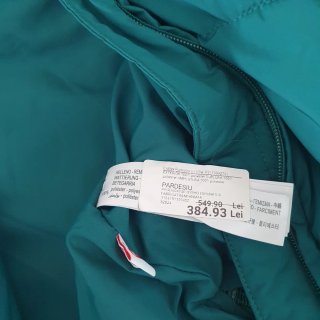 Parka larga Oysho verde talla S
