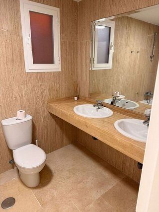 Piso en venta en Elviria en Marbella