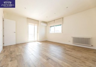 Ático en venta en Camino de Ronda - Rosaleda en Granada