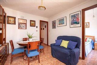 Piso en venta en El Raval en Barcelona