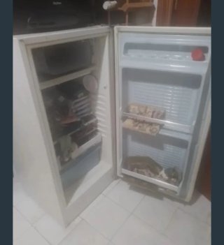 Refrigerador edesa  Camping 1 Metro