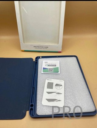 Custodia magnetica ESR per iPad Pro 11 2021/2020/2018, comoda fissazione magnetica, Modalità automatica di Riposo/Attività, Supporto integrato per Pencil 2, Serie Rebound, Blu