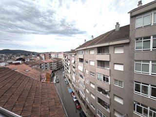 Piso en venta en Posío en Ourense