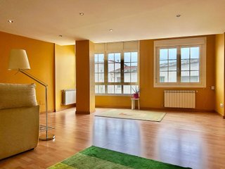 Piso en venta en Ensanche - Sar en Santiago de Compostela