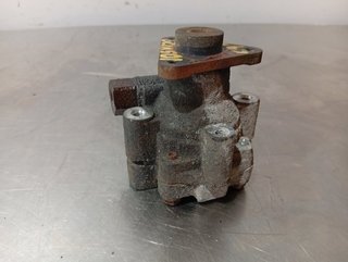 BOMBA DIRECCION RENAULT MASTER III VOLQUETE 49110