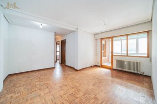 Piso en venta en La Avanzada - La Cueva en Fuenlabrada