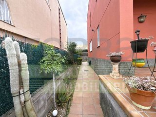 Casa pareada en venta en Palau-solità i Plegamans