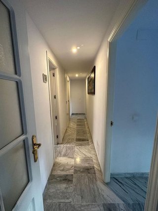Piso en venta en Nueva Andalucía centro en Marbella
