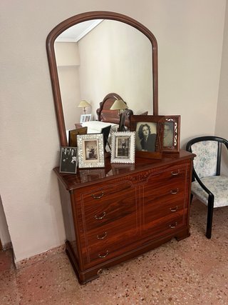 Dormitorio matrimonio clásico completo