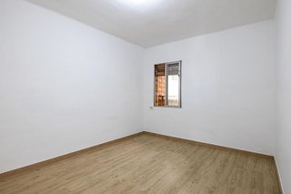 Piso en venta en Riu en Santa Coloma de Gramanet