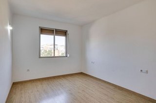 Piso en venta en Riu en Santa Coloma de Gramanet