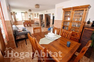 Chalet en venta en Avda. Alemania - Italia en Villarreal