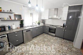 Chalet en venta en Avda. Alemania - Italia en Villarreal