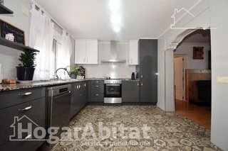 Chalet en venta en Avda. Alemania - Italia en Villarreal