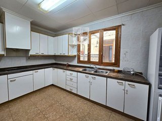Casa adosada en venta en Ayora
