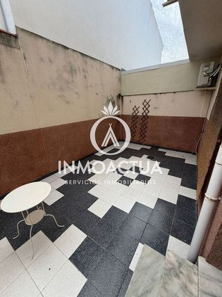 Casa adosada en venta en Colores - Entreparques en Sevilla