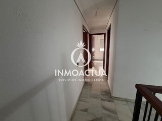 Casa adosada en venta en Colores - Entreparques en Sevilla