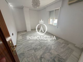 Casa adosada en venta en Colores - Entreparques en Sevilla
