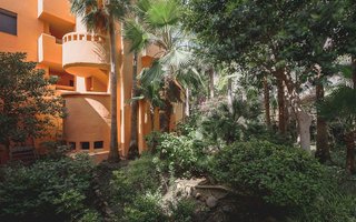 Piso en venta en Los Arqueros-Puerto del Almendro en Benahavís