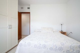 Piso en venta en Colores - Entreparques en Sevilla