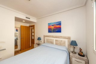 Piso en venta en Campoamor en Alicante